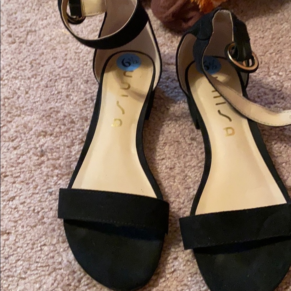 Black sandals